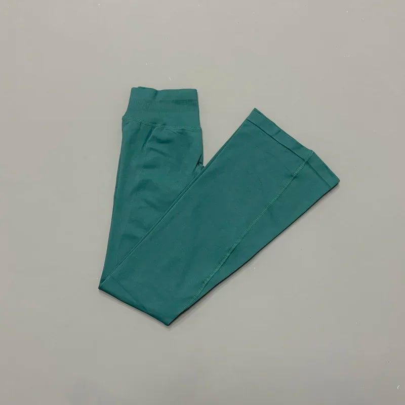 Nova V-Back Flare Leggings