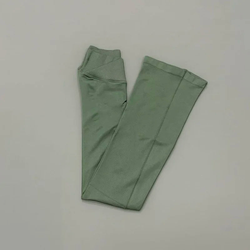 Aria Crossover Flare Leggings